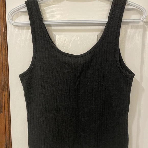American Eagle Tank Top! - Picture 2 of 3